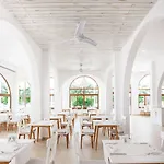 Vera Miramar Resort